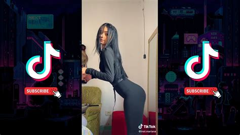 HORNY TIKTOK SLUT AFTERDARKWILLOW SHOWS OFF。